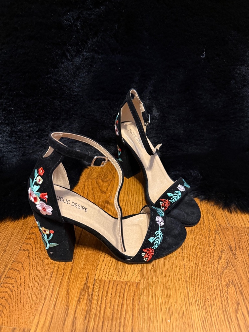 Black with embroidery ankle strap heel sandals